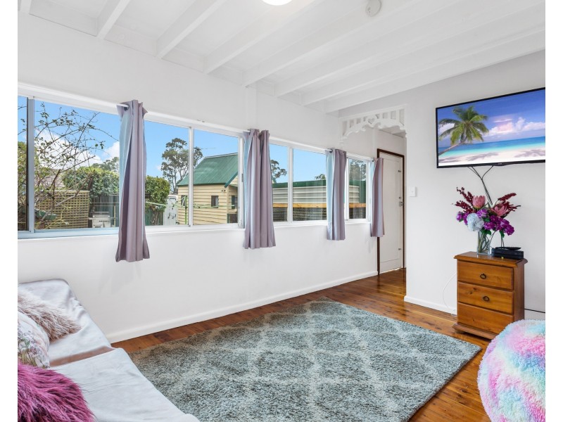 27 Kaluga Street, Busby NSW 2168