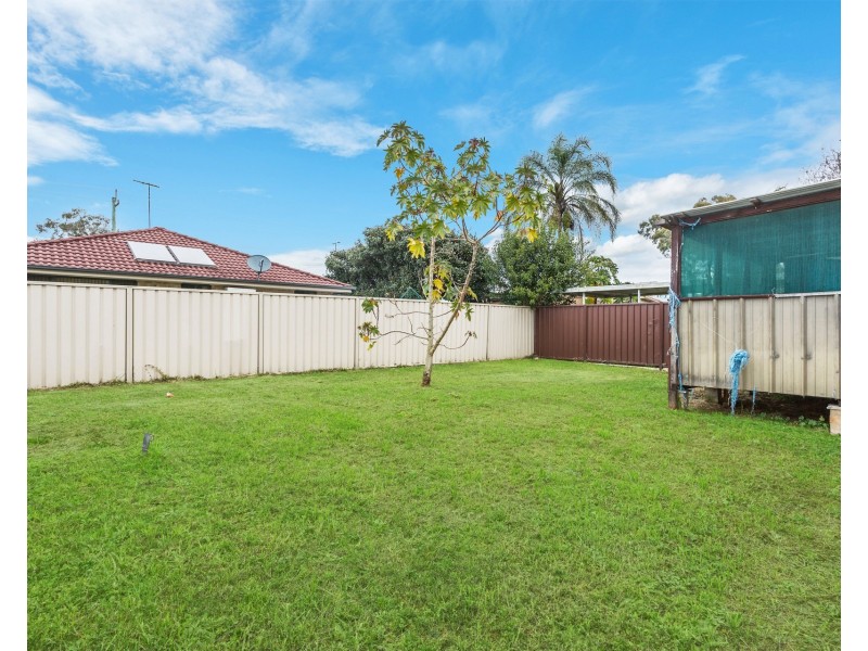 6 Opal Place, Cartwright NSW 2168