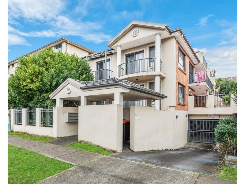 1/105 Castlereagh Street, Liverpool NSW 2170