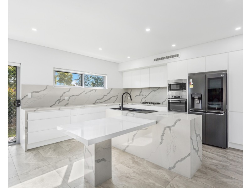 1 Stanwell Crescent, Ashcroft NSW 2168