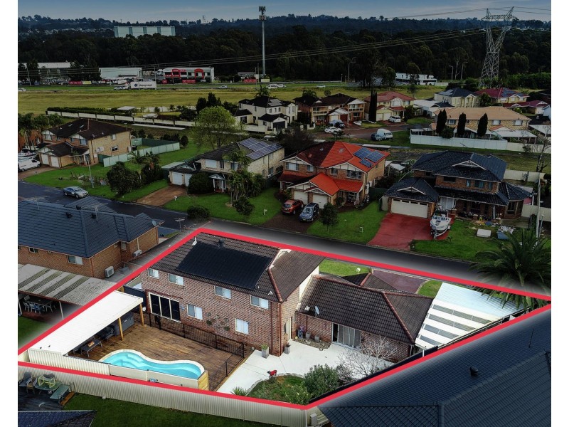 3 Snapper Close, Green Valley NSW 2168