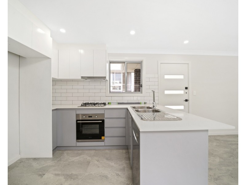 40 Bligh Avenue, Lurnea NSW 2170