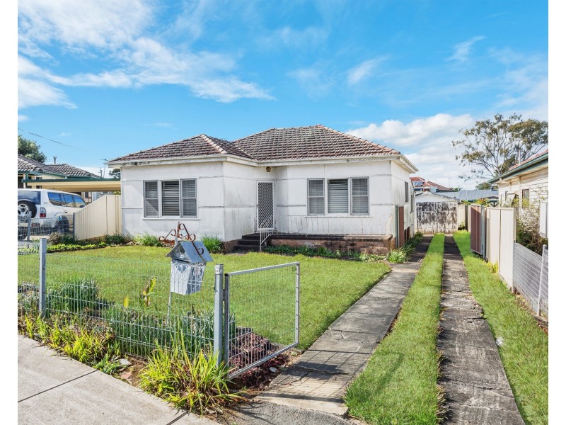15 Tobys Boulevard, Mount Pritchard NSW 2170