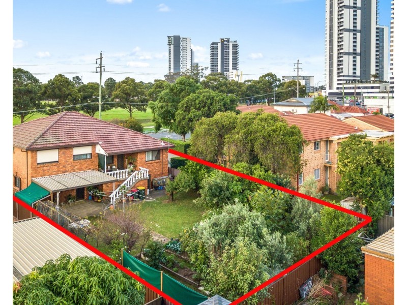 18 Hoxton Park Road, Liverpool NSW 2170