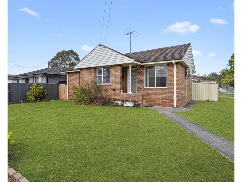 134 Maxwells Avenue, Sadleir NSW 2168
