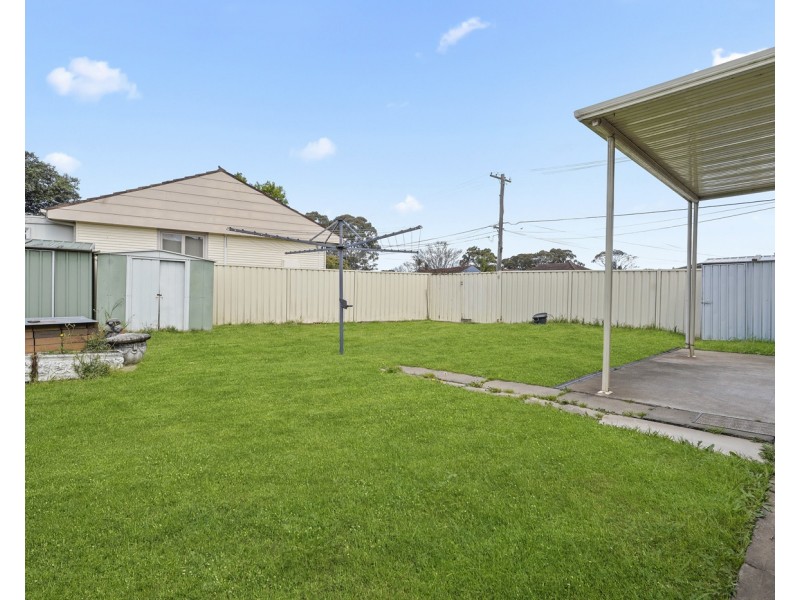 134 Maxwells Avenue, Sadleir NSW 2168