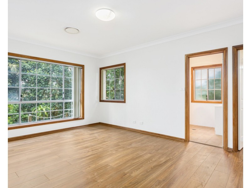 40 Carmichael Drive, West Hoxton NSW 2171