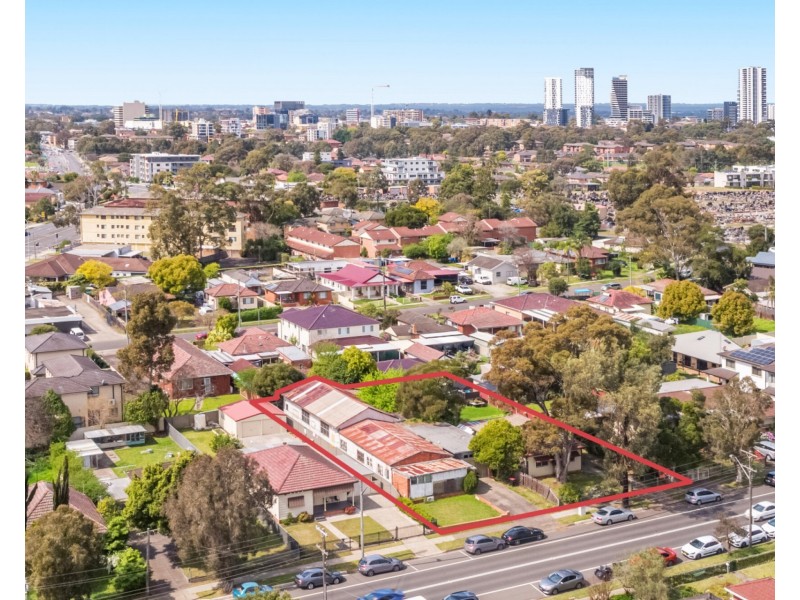 13-15 Flowerdale Road, Liverpool NSW 2170