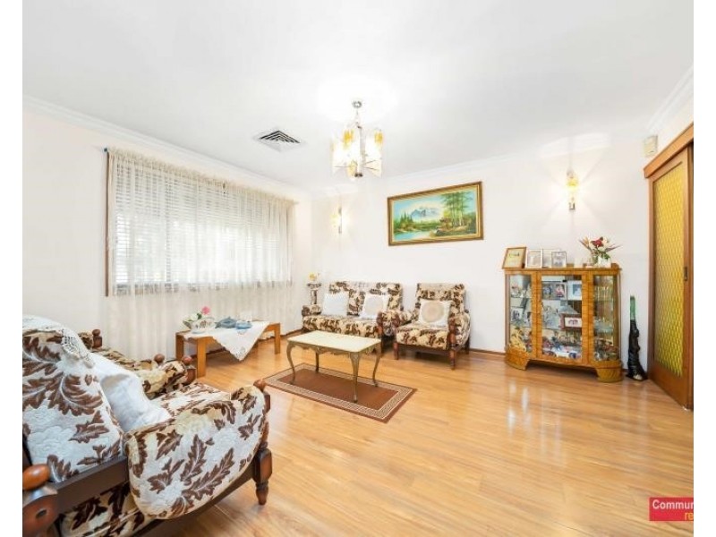 18 Hoxton Park Road, Liverpool NSW 2170