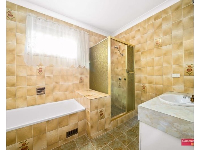 18 Hoxton Park Road, Liverpool NSW 2170