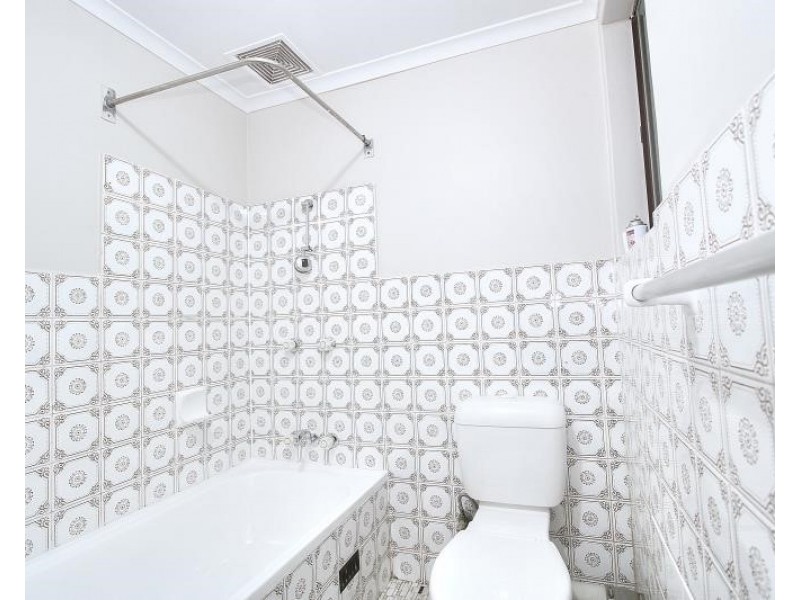 6/117-119 Castlereagh Street, Liverpool NSW 2170