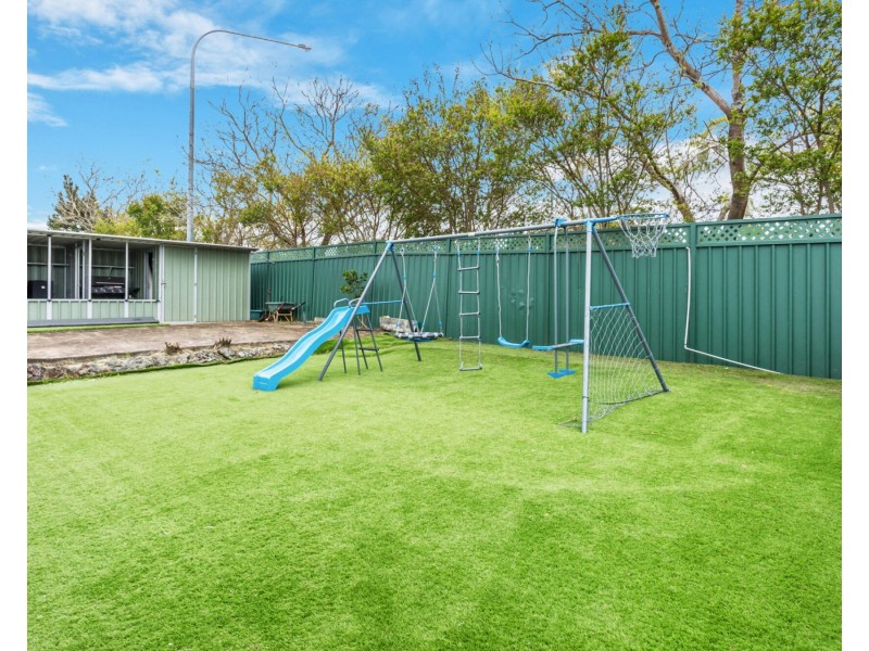 26 Semillon Crescent, Eschol Park NSW 2558