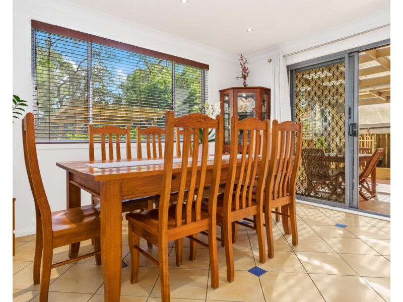 16 Carruthers Drive, Horningsea Park NSW 2171