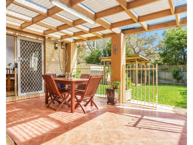 16 Carruthers Drive, Horningsea Park NSW 2171
