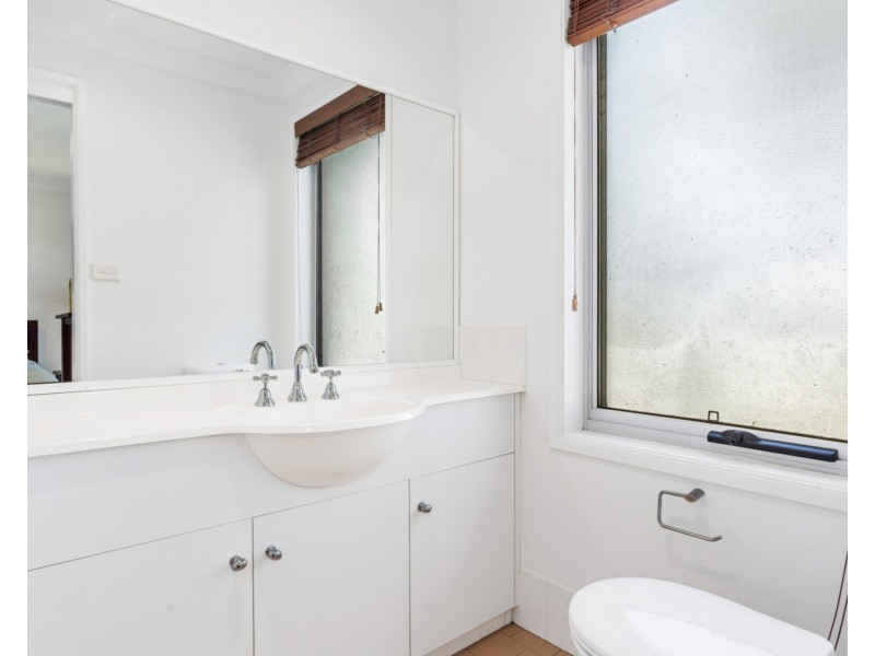 16 Carruthers Drive, Horningsea Park NSW 2171