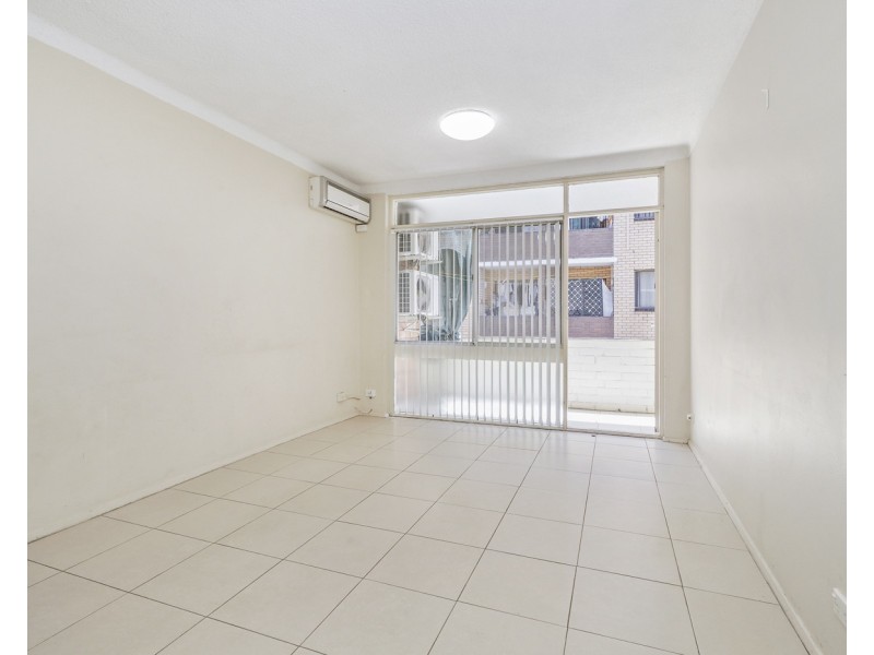 3/11 Forbes Street, Warwick Farm NSW 2170