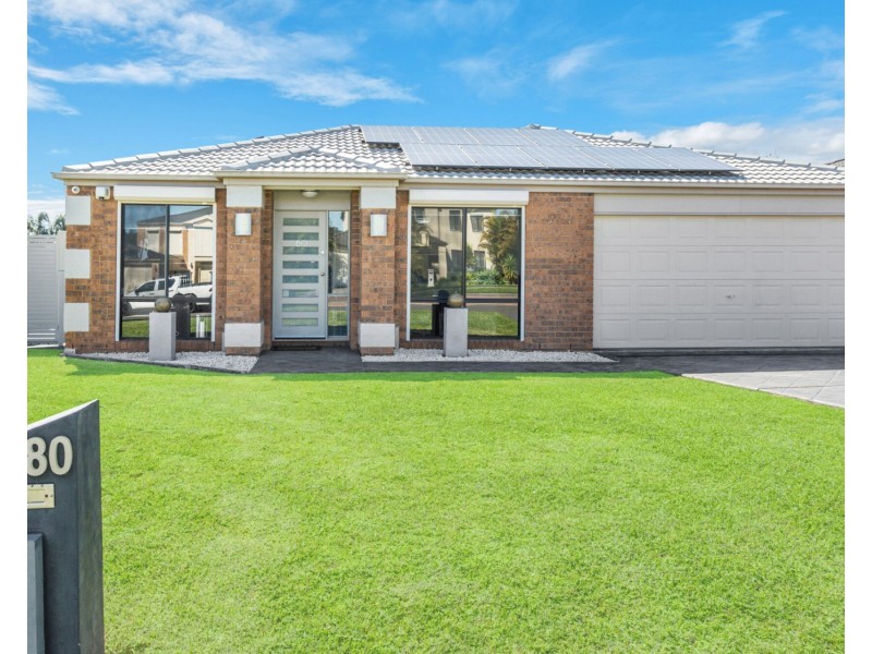 80 Carmichael Drive, West Hoxton NSW 2171