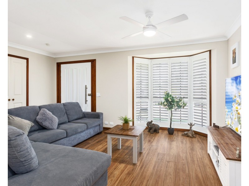 8 Hacking Drive, Narellan Vale NSW 2567