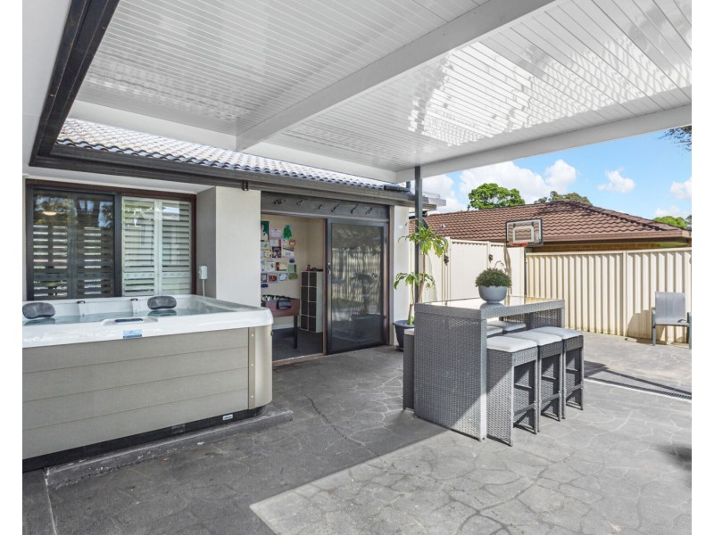 8 Hacking Drive, Narellan Vale NSW 2567