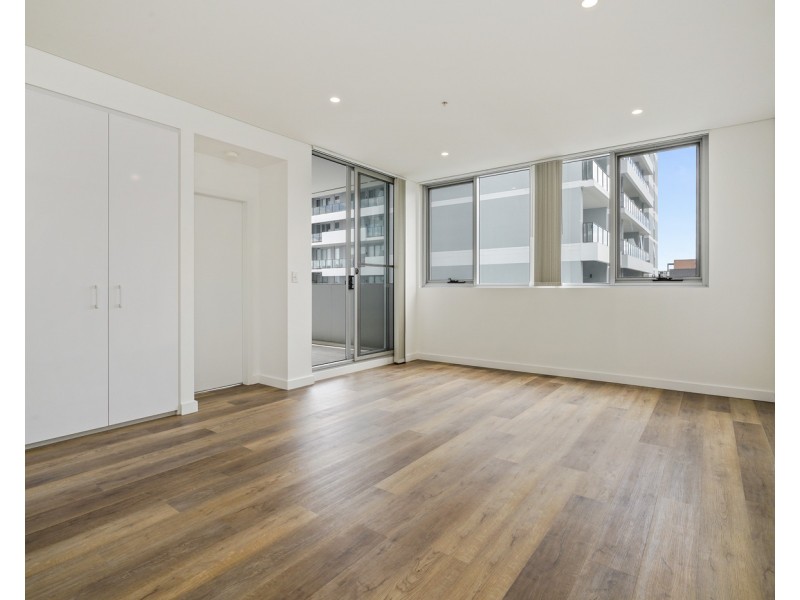 510/17-25 Bigge Street, Liverpool NSW 2170