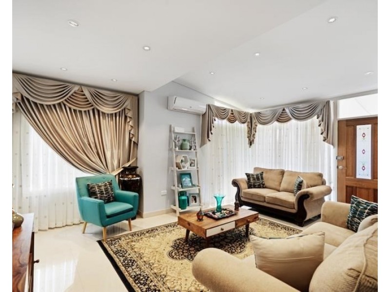 32 Jersey Street, Busby NSW 2168