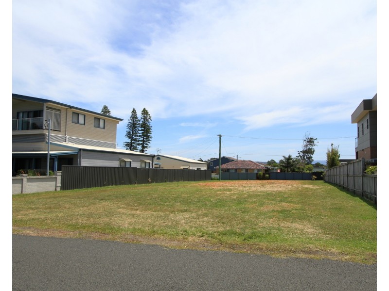 15 Wirreecoo Road, Berrara NSW 2540