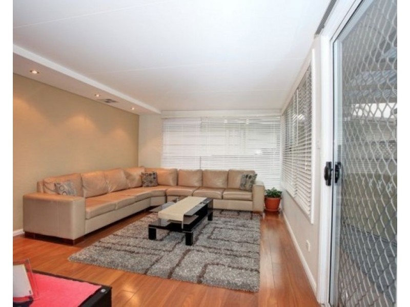 4 McMahon Avenue, Liverpool NSW 2170