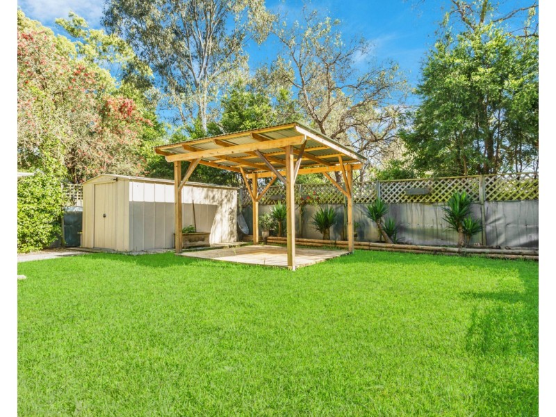 16 Carruthers Drive, Horningsea Park NSW 2171