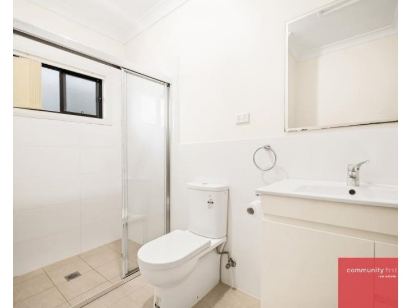 33A Nicholls Street, Warwick Farm NSW 2170