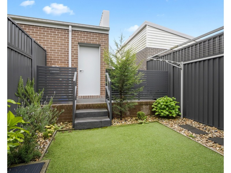 219 Jamboree Avenue, Denham Court NSW 2565