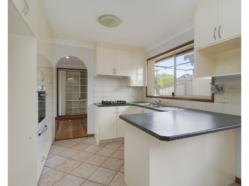 1  Swan Circuit, Green Valley NSW 2168