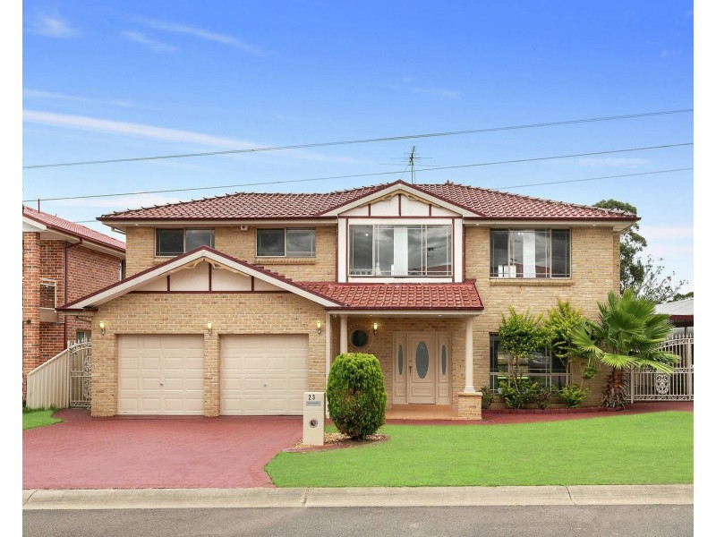 23 Croker Place, Green Valley NSW 2168