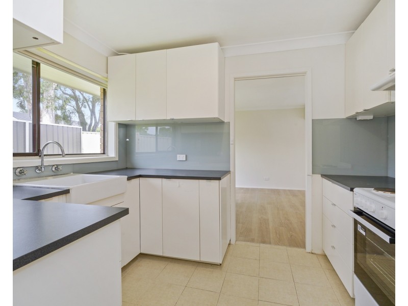 11/4 Dotterel Place, Ingleburn NSW 2565