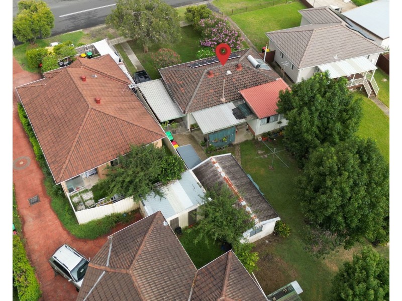 6 Reserve Road, Casula NSW 2170