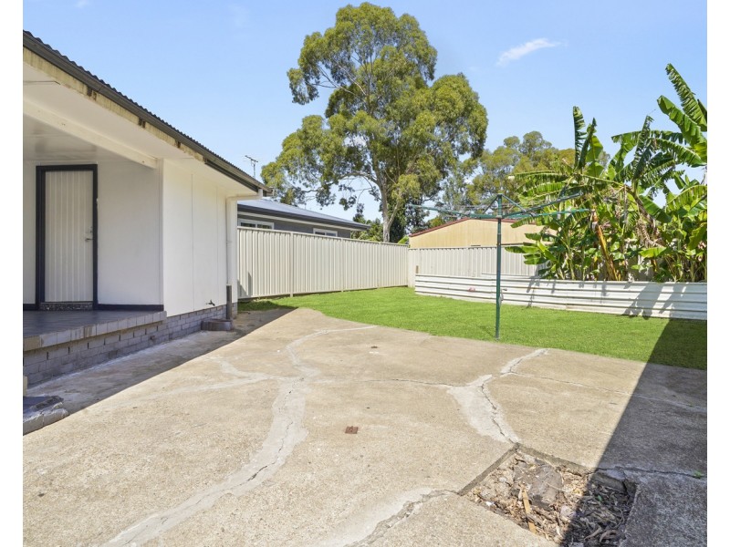 3 Trevanna Street, Busby NSW 2168