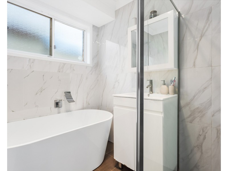 7 Bulbul Avenue, Green Valley NSW 2168