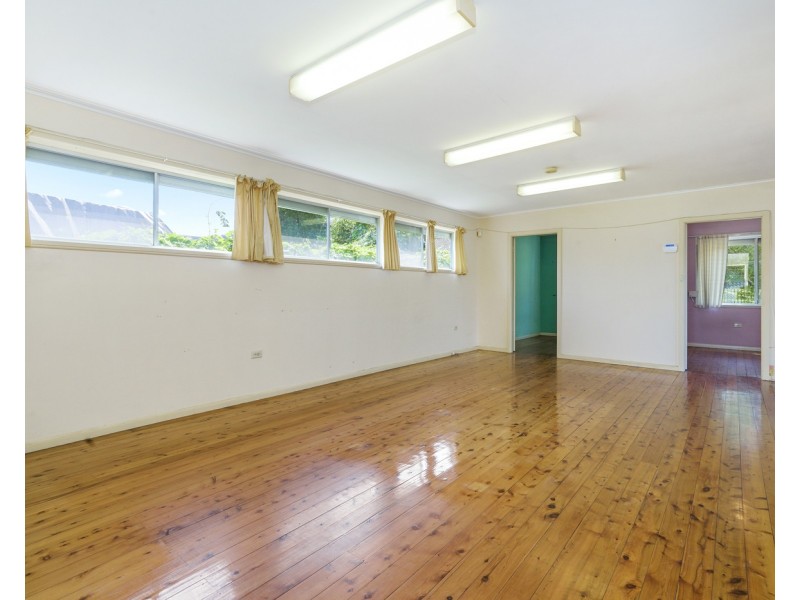 27 Atchison Road, Macquarie Fields NSW 2564