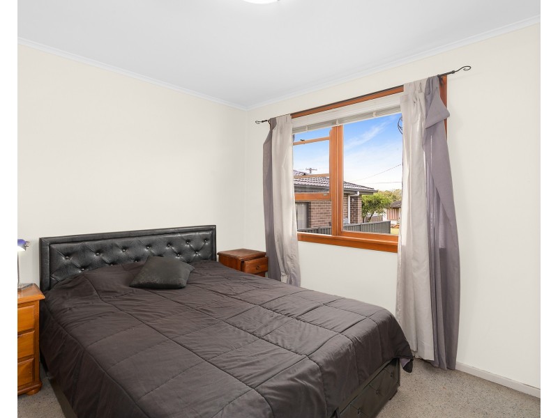 13 Catherine Avenue, Lurnea NSW 2170