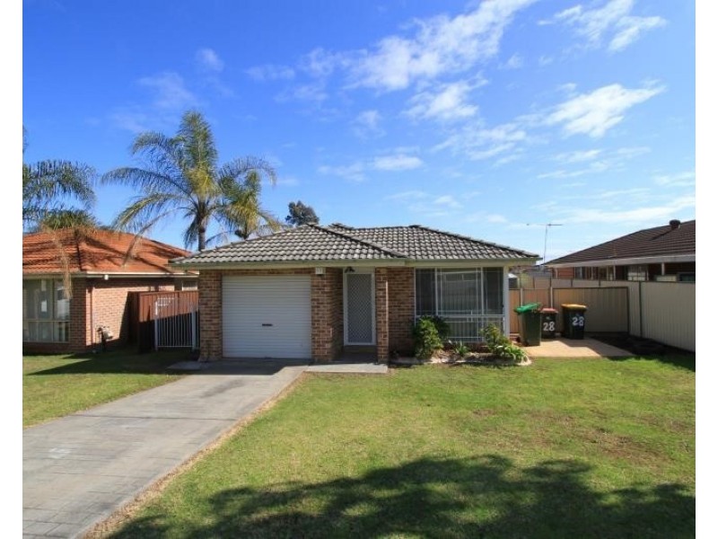 28 Osprey Avenue, Green Valley NSW 2168