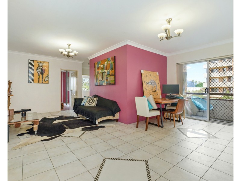 6/53 Goulburn Street, Liverpool NSW 2170