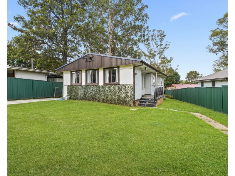 42 Banks Road, Miller NSW 2168