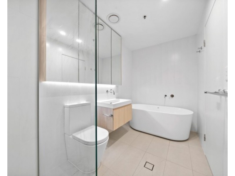 404/6b Atkinson Street, Liverpool NSW 2170