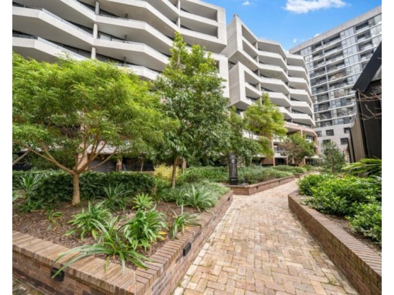 404/6b Atkinson Street, Liverpool NSW 2170