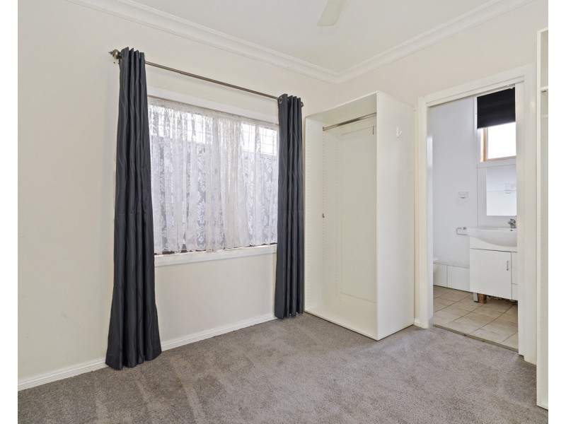 10 Euroka Street, Ingleburn NSW 2565