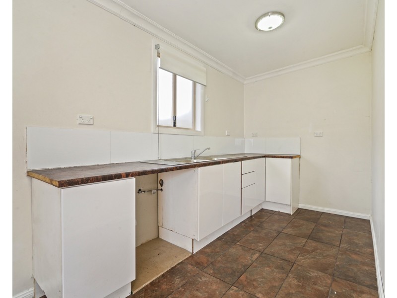10 Euroka Street, Ingleburn NSW 2565