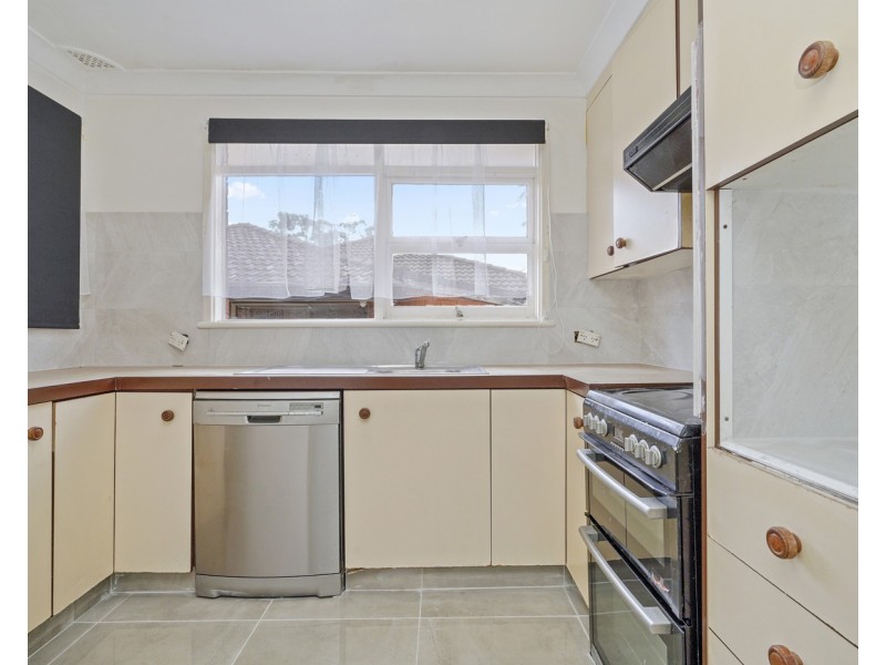 10 Euroka Street, Ingleburn NSW 2565