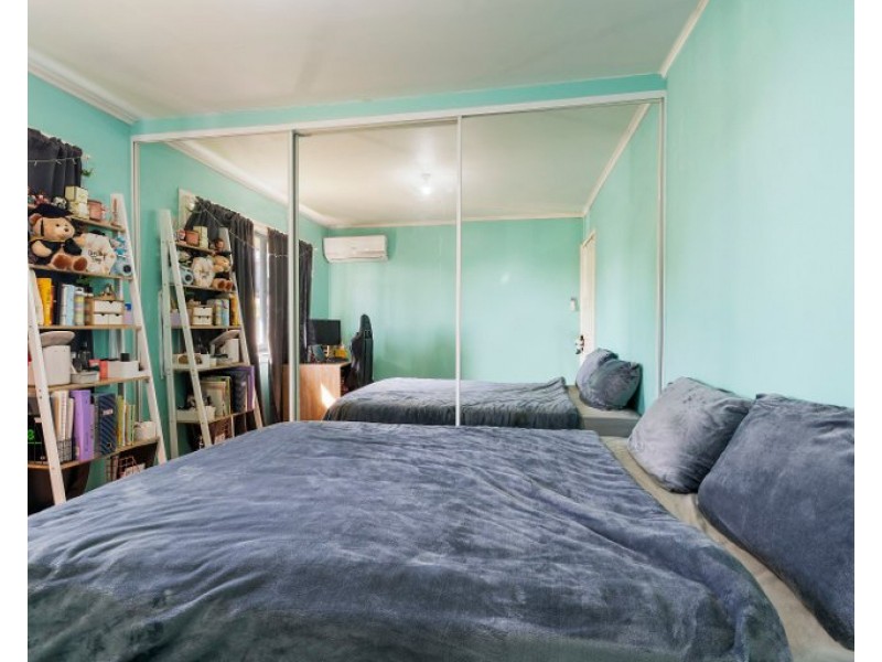 9 St Johns Road, Busby NSW 2168