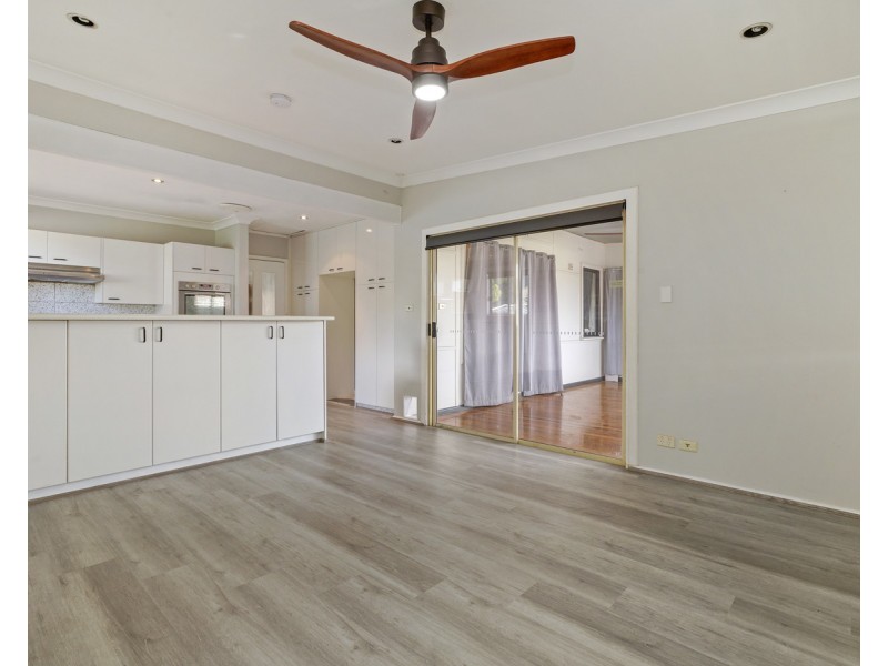 29 Salamaua Crescent, Holsworthy NSW 2173