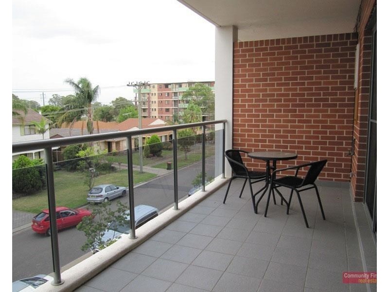 7/2 Castlereagh Street, Liverpool NSW 2170