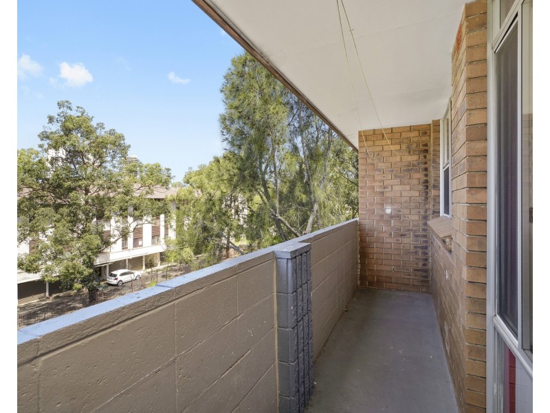 32/4 Beale Street, Liverpool NSW 2170